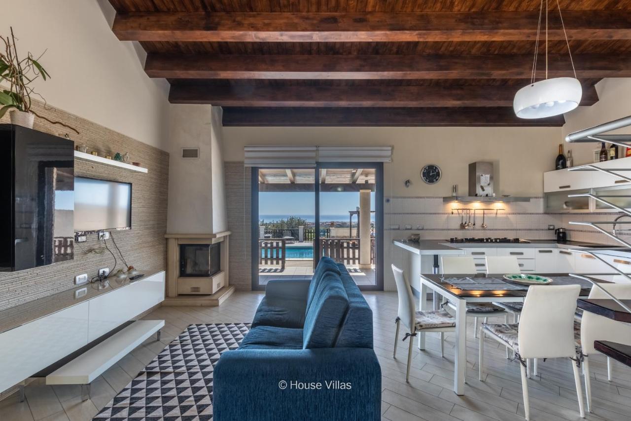 House&Villas - Villa Zora 阿沃拉 外观 照片